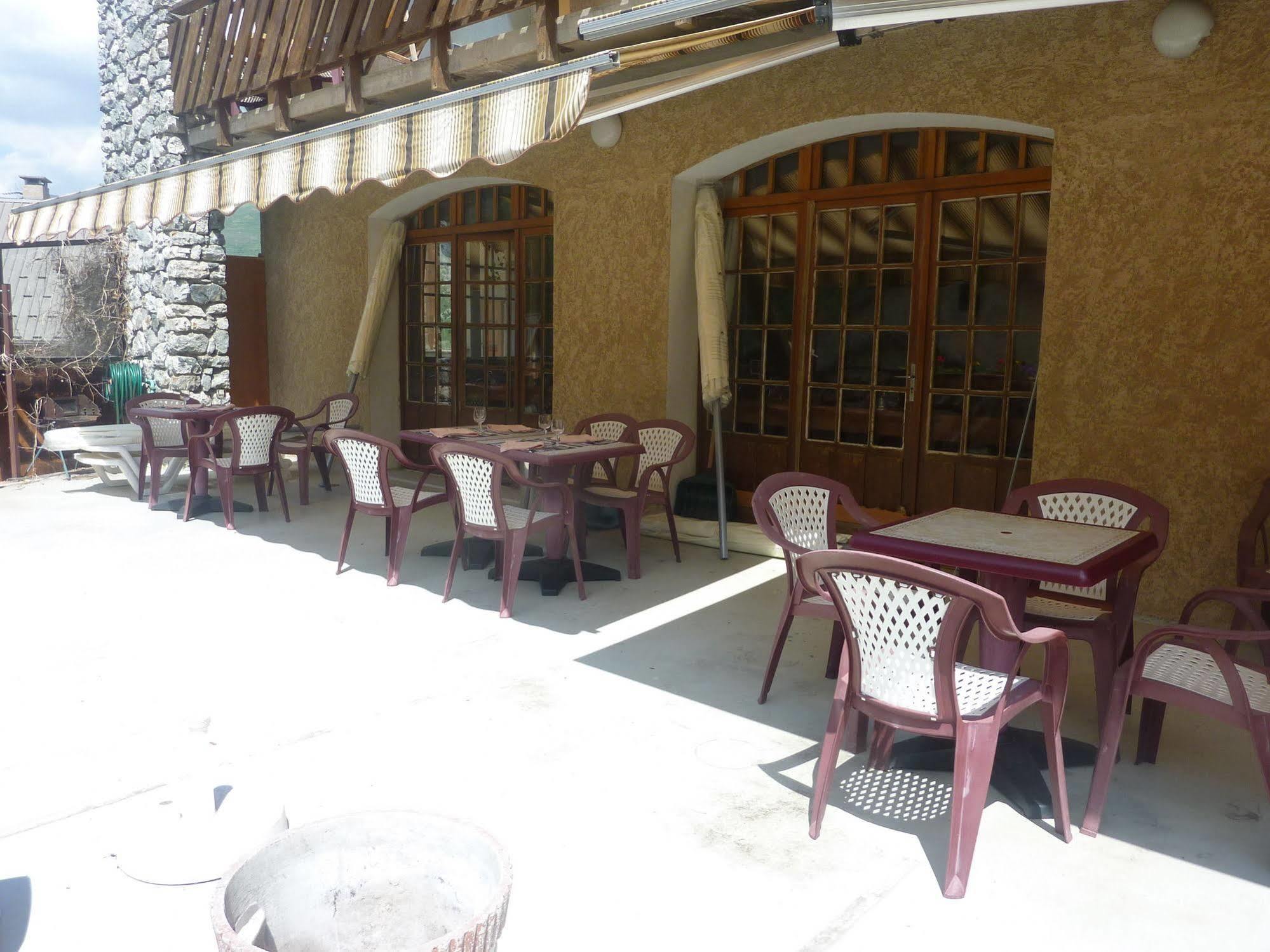 Les Agneaux Hotel Villar-dʼArène Exterior foto